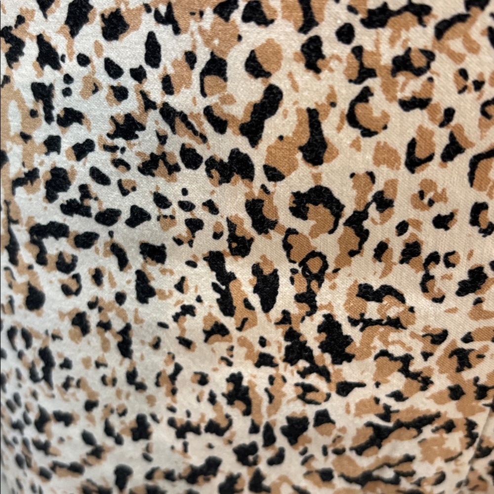 Chico’s sz L (2) elastic waist animal print stretchy pull on pants - Picture 3 of 8